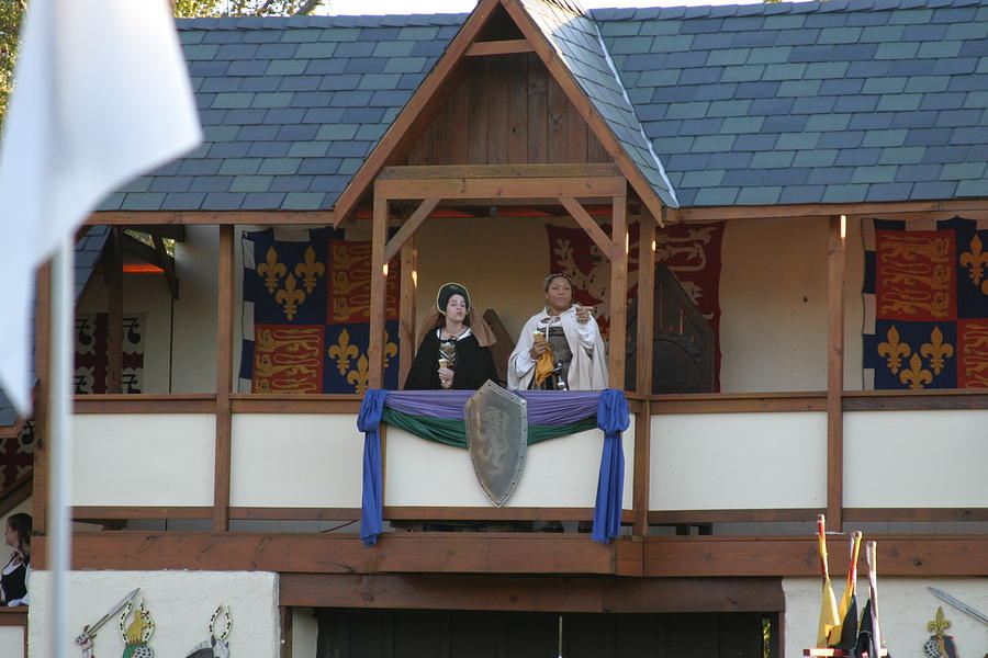 Actor Photograph - Maryland Renaissance Festival - Jousting and Sword Fighting - 12126 by DC Photographer