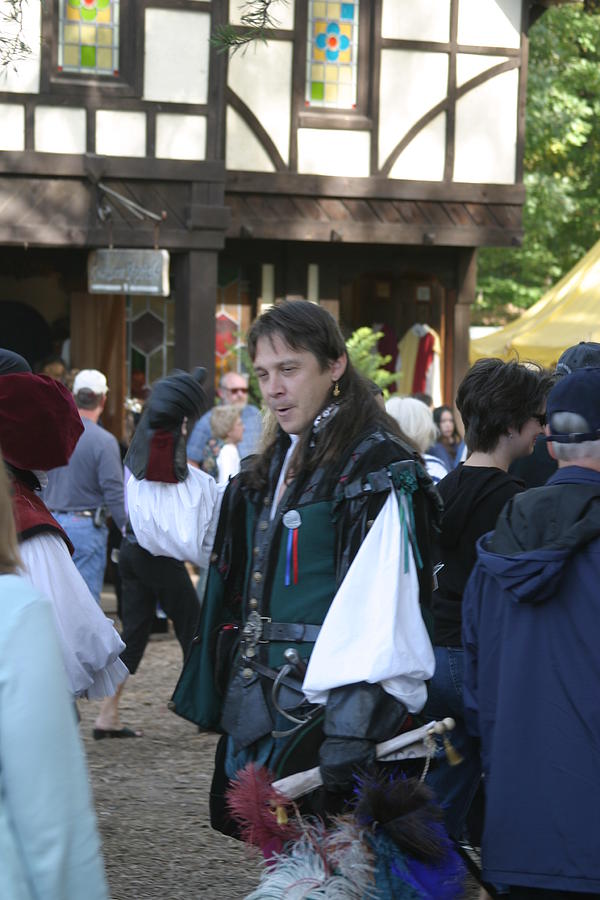 Maryland Photograph - Maryland Renaissance Festival - People - 1212107 by DC Photographer