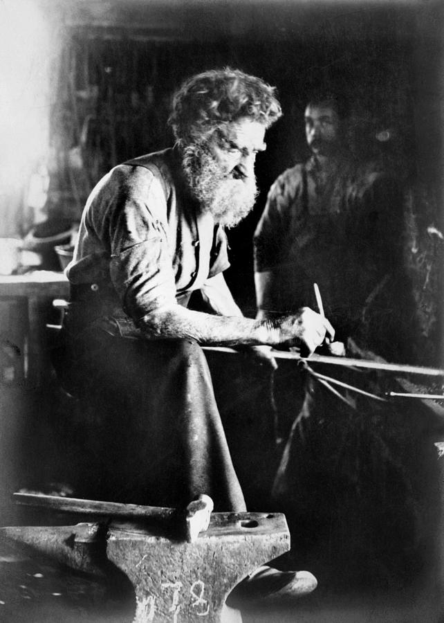 Massachusetts Blacksmith Photograph by Granger