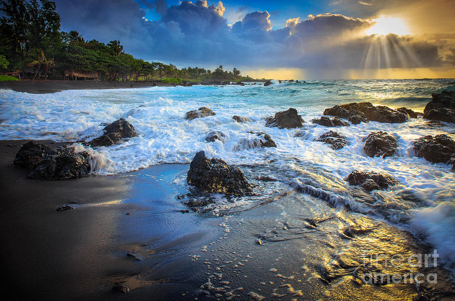 Maui Dawn Photograph by Inge Johnsson