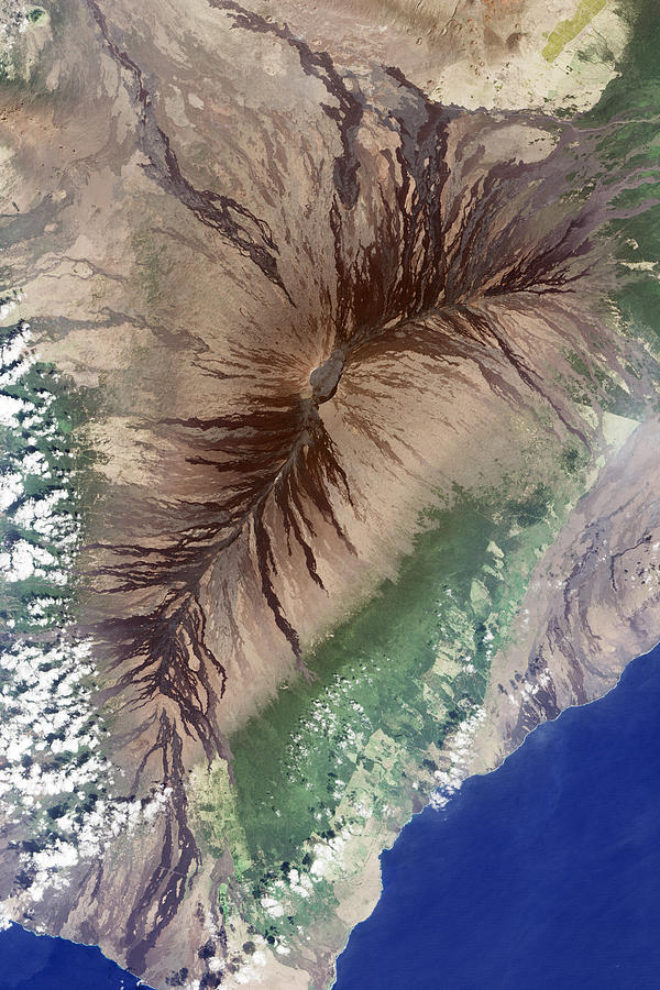 Mauna Loa Volcano Photograph by Science Source