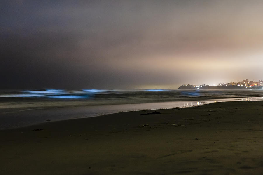 May 2018 Bioluminescent Red Tide in San Diego County Photograph by Kevin Key / Slworking
