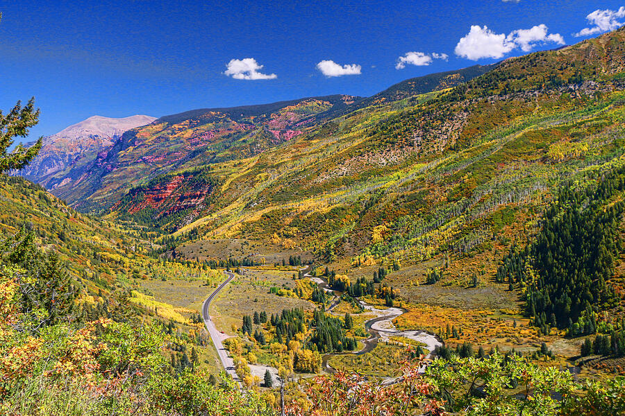 McClure Pass Scenic Overlook Photograph by Allen Beatty