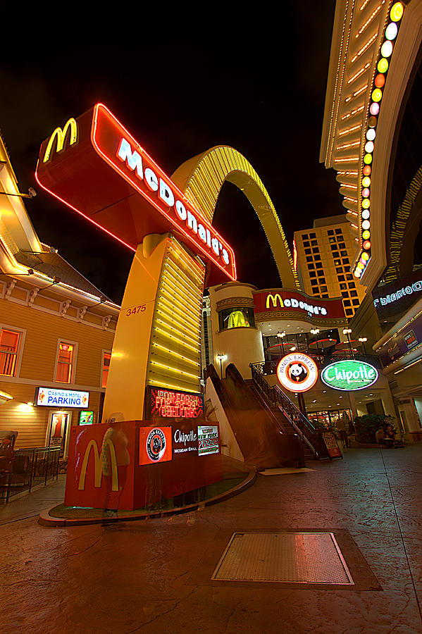 Mcdonalds Restaurant Las Vegas Strip - Las Vegas Nevada - Night Shot ...