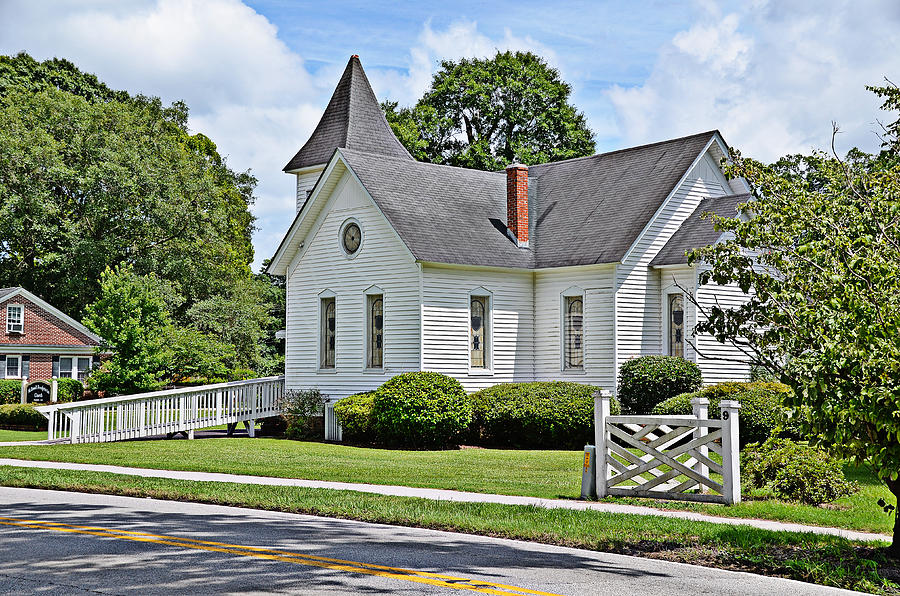 McDowell Presbyterian II Photograph by Linda Brown