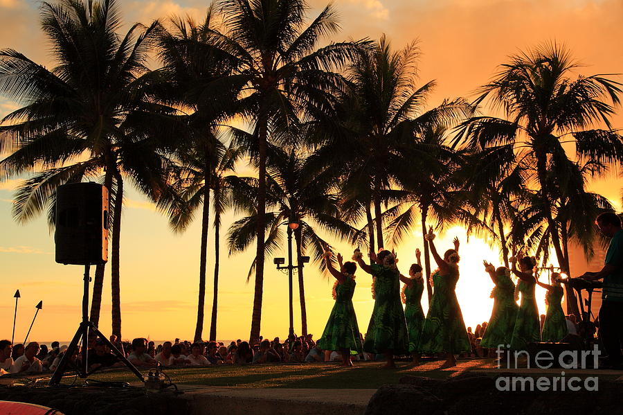 me-ke-aloha-pumehana-photograph-by-atsushi-sugimoto-fine-art-america