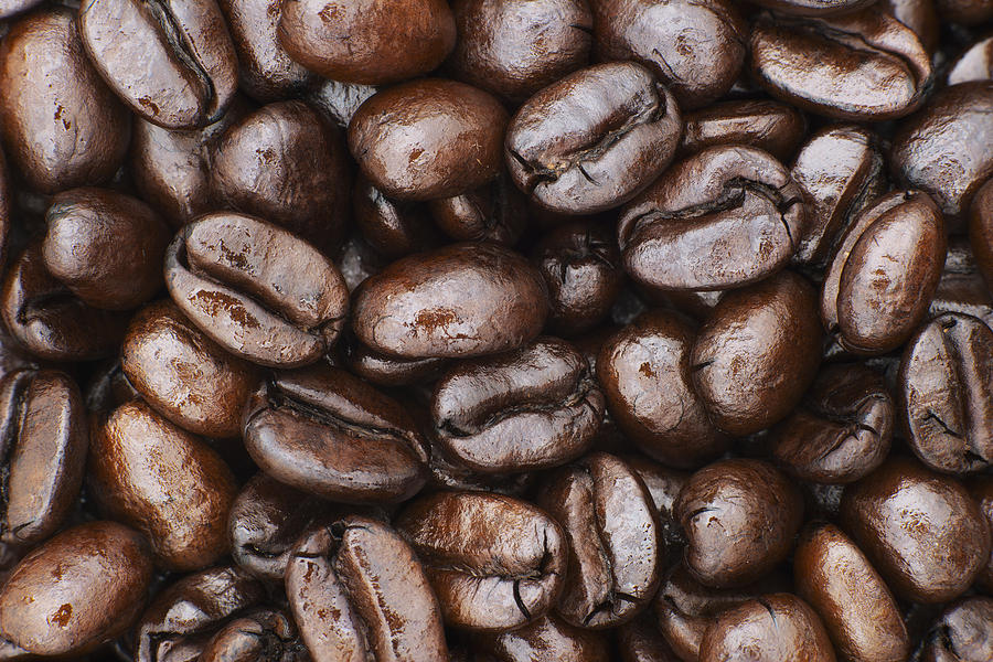 https://images.fineartamerica.com/images-medium-large-5/medium-dark-roast-kona-coffee-beans-philip-rosenberg.jpg