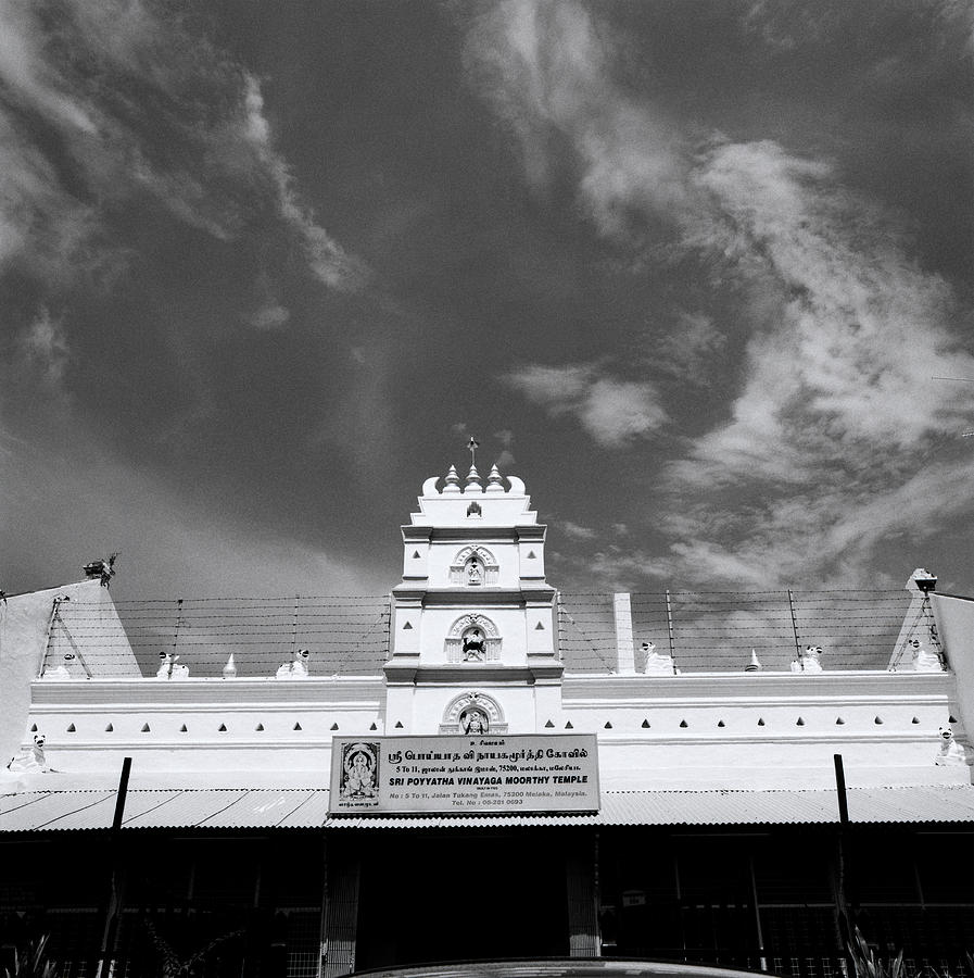 Melaka Temple Photograph by Shaun Higson