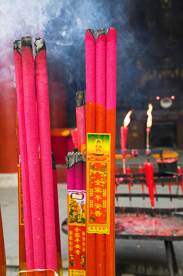 Color Image Photograph - Memorial Incenses, Mingshan, Fengdu by Panoramic Images