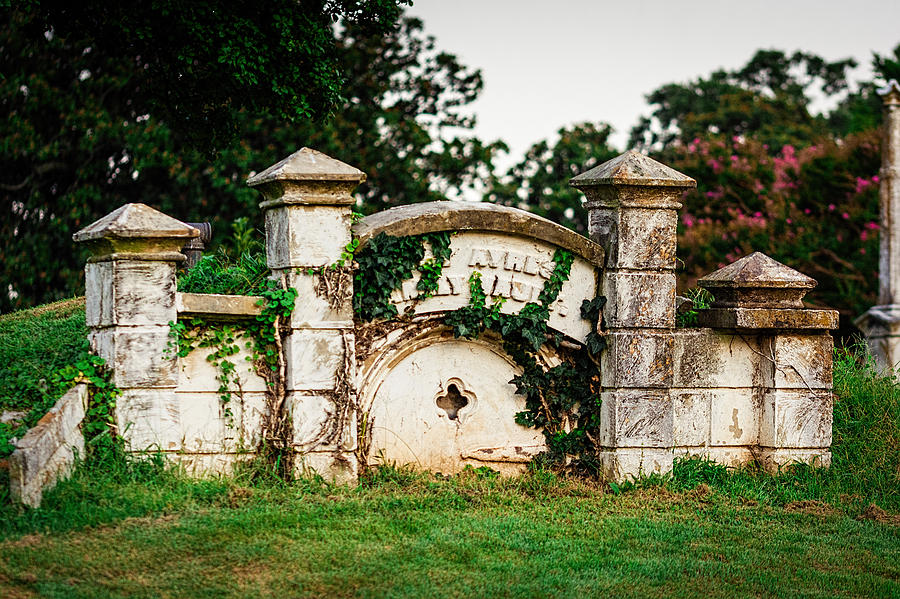 Memphis Photograph - Memphis Elmwood Cemetery - Ayres Family Vault by Jon Woodhams