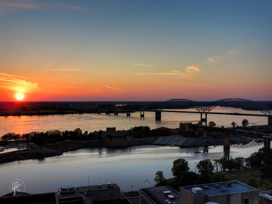 Memphis Sunset on the Mississippi 001 Photograph by Lance Vaughn