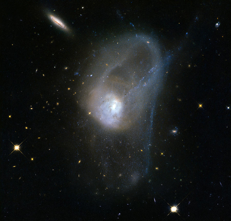 Merging Galaxies Ngc 3921 Photograph by Science Source