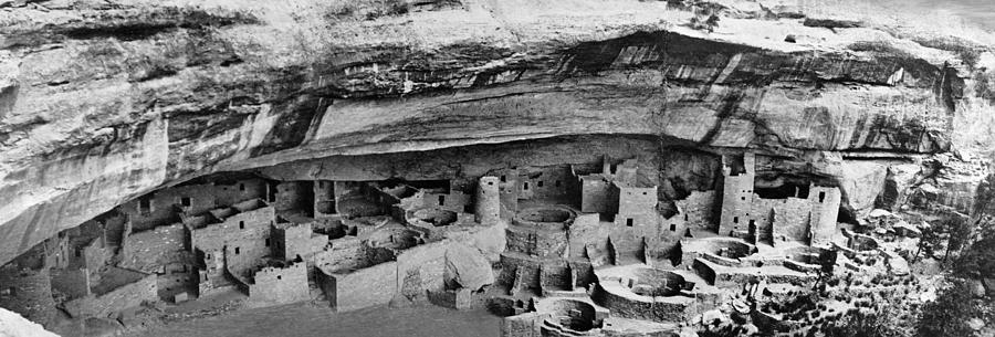 Mesa Verde Cliff Palace Photograph by Granger