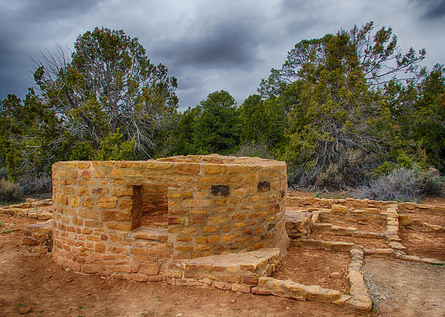 Mesa Verde Ruins at Far View Photograph by Alan Toepfer