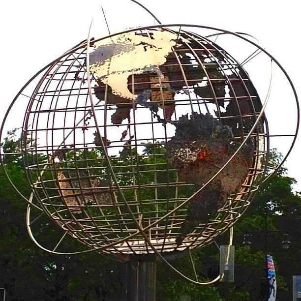 Architecture Photograph - Metal Globe Nyc by Miki Torres