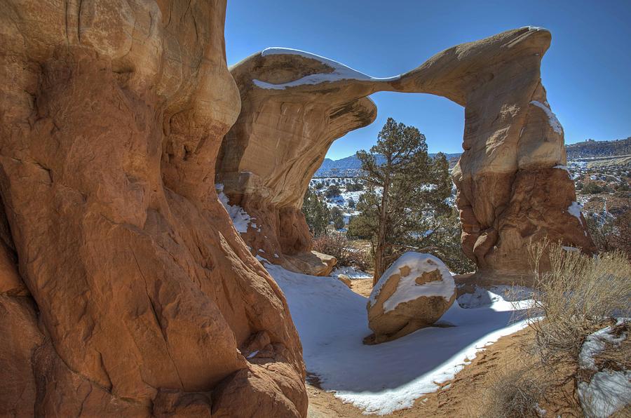 Metate Arch Photograph by Darlene Bushue