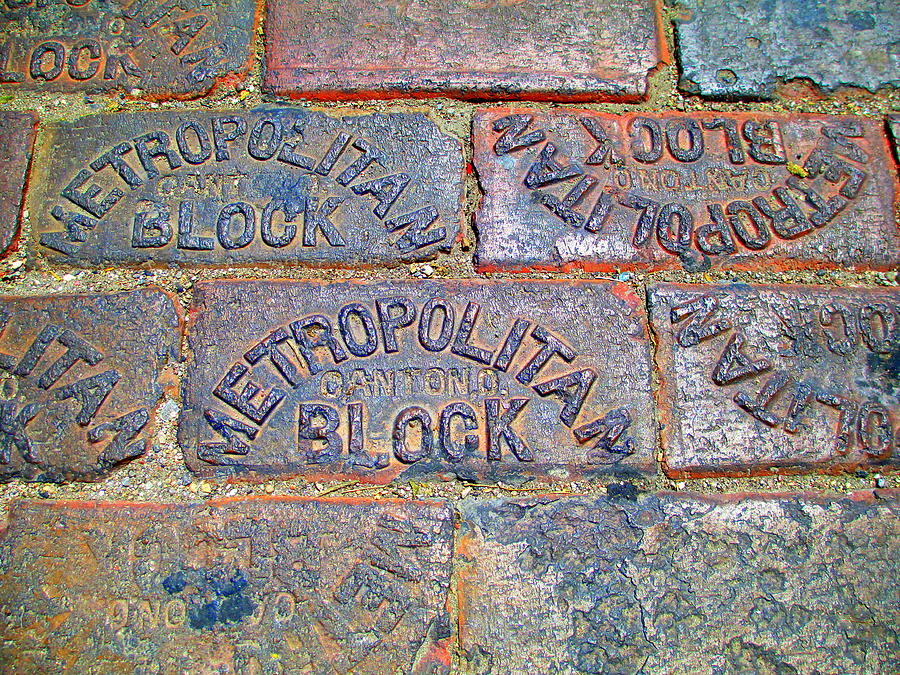 Brick Photograph - Metropolitan Block by Randall Weidner