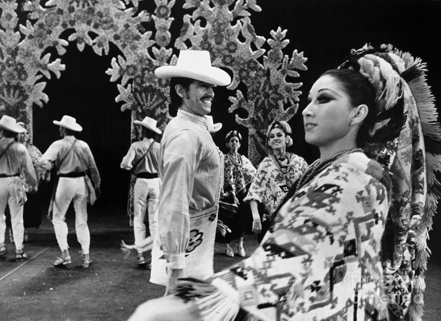Mexican Folk Dance Photograph by Granger Mexican Folk Dance Photograph by Granger
