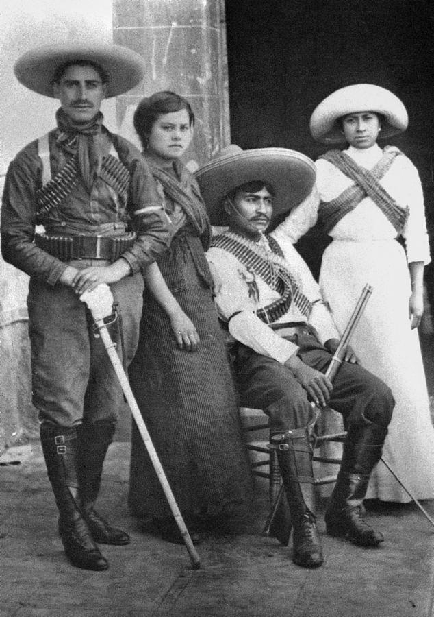 Mexican Revolutionaries Photograph by Granger