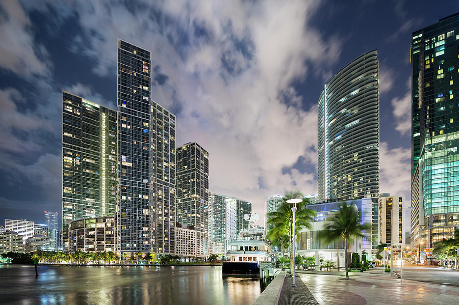 Miami River Cityscape At Dusk Photograph by Raimund Koch