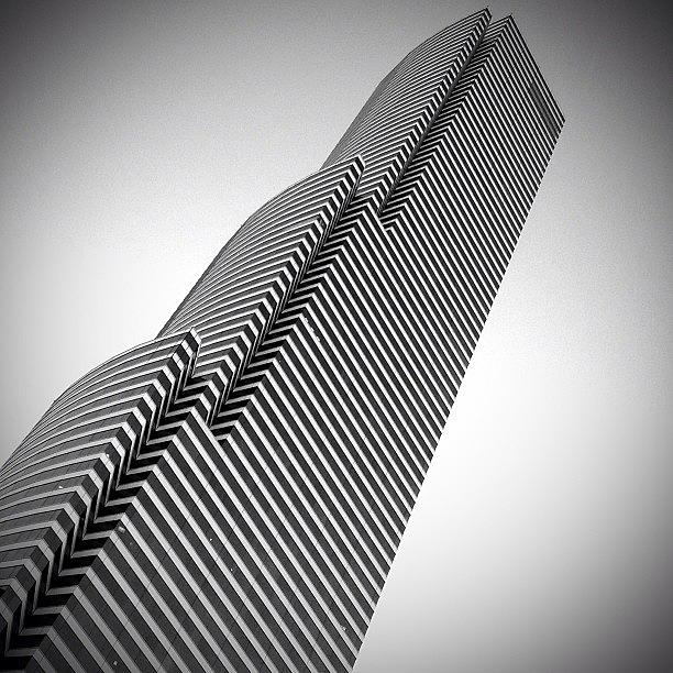 Miami Photograph - Miami Tower - Miami ( 1986 ) by Joel Lopez