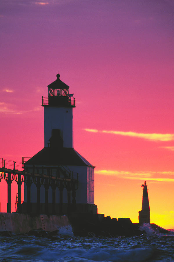 Michigan City East Pier Lighthouse Photograph by David Davis