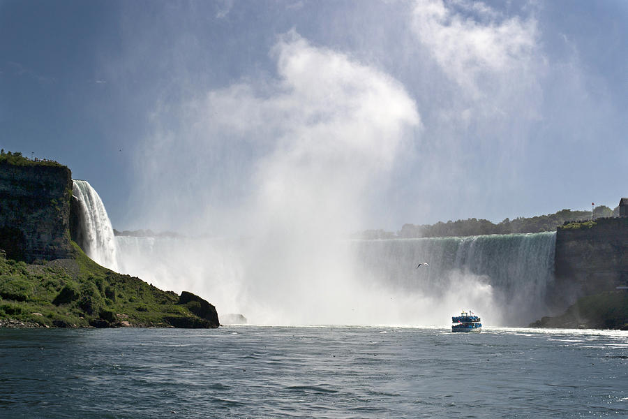 Niagara Photograph - Mid of The Mist - Almost there by Jatin Thakkar