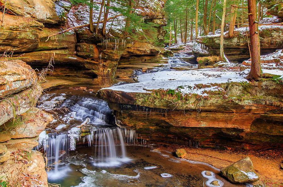 Middle Falls at Old Man's Cave Photograph by Robert Powell - Fine Art ...