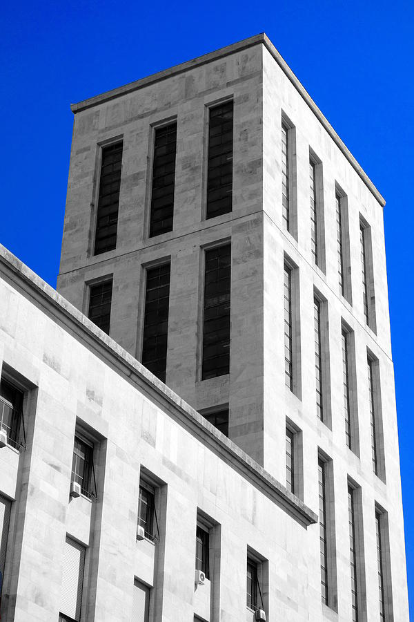 Milan Courthouse Photograph by Valentino Visentini - Fine Art America