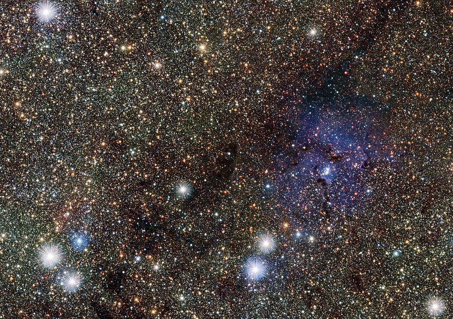 Milky Way Central Region Photograph by Vvv Consortium/d. Minniti/european Southern Observatory/science Photo Library