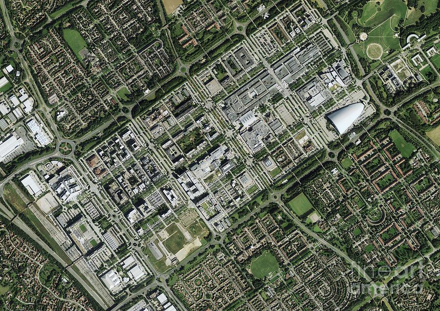 Milton Keynes Aerial Photograph Getmapping Plc 