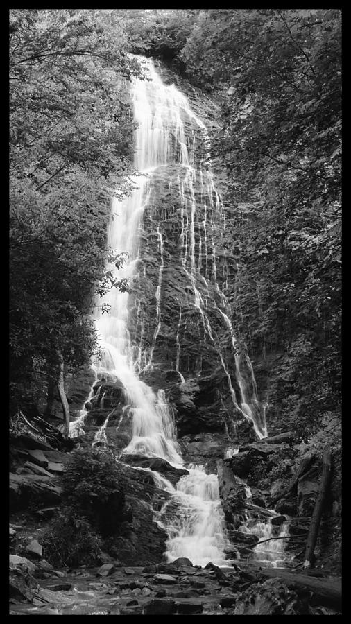 Mingo Falls Photograph by Harold Rau
