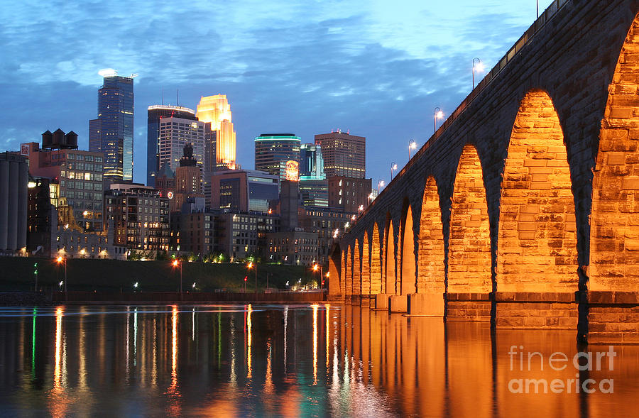 Minneapolis Skyline Photograph - Minneapolis Skyline Photography Stone Arch Bridge by Wayne Moran