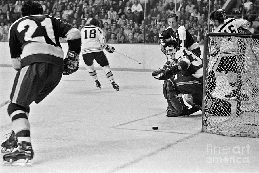 Minnesota North Stars vs Boston Bruins 	 Photograph by Oleg Konin
