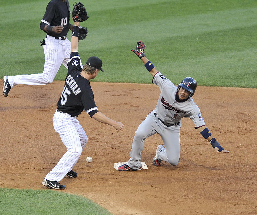 Minnesota Twins V Chicago White Sox Photograph by David Banks Minnesota Twins V Chicago White Sox Photograph by David Banks