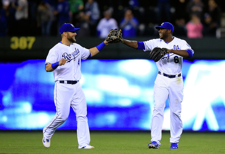 Minnesota Twins V Kansas City Royals Photograph by Jamie Squire Minnesota Twins V Kansas City Royals Photograph by Jamie Squire