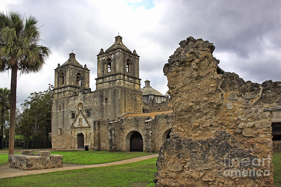 Mission Concepcion Photograph by Richard Lynch