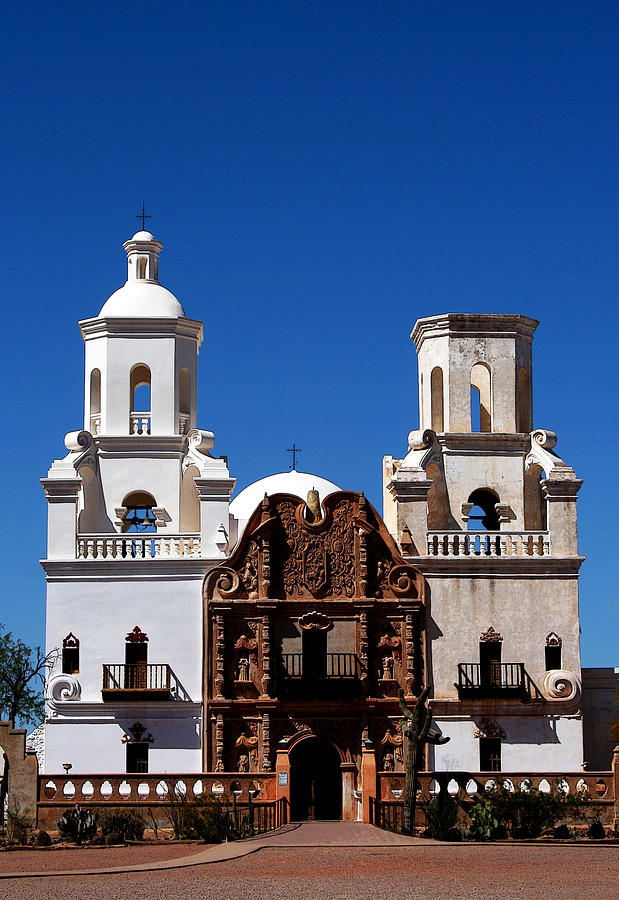 Mission San Xavier del Bac Photograph by Joe Kozlowski
