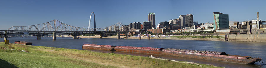 Mississippi River and St Louis skyline panorama Photograph by Garry McMichael