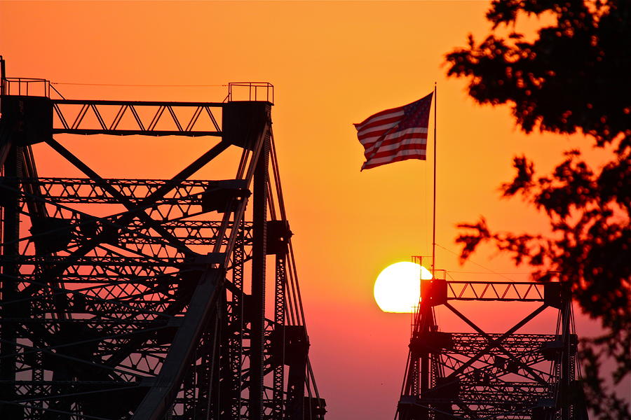 Mississippi RIver Bridge Sunset Photograph by Jim Albritton