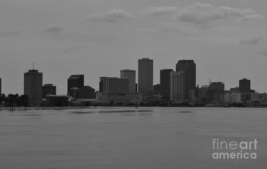 Mississippi River Skyline Photograph by Alys Caviness-Gober