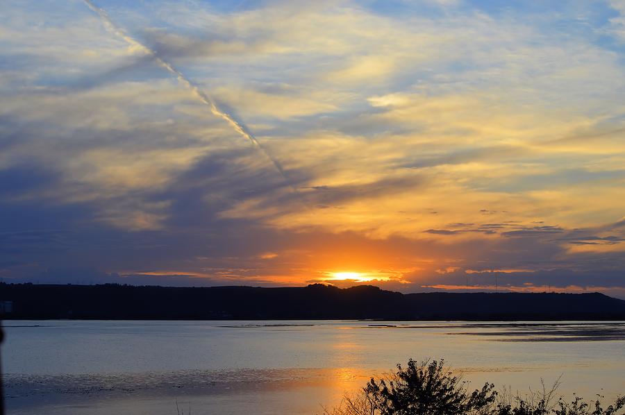 Mississippi River Sunset Photograph by Bonfire Photography - Fine Art ...