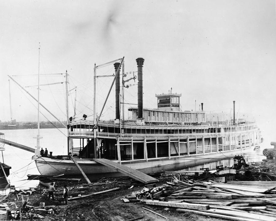 Mississippi Steamboat, C1896 Photograph By Granger - Fine Art America