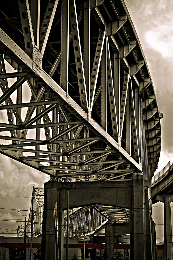 Mississippi Truss in New Orleans Photograph by Ray Devlin