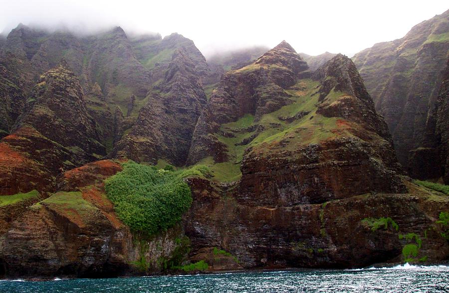 Misty Na Pali Coastline Photograph by Amy McDaniel
