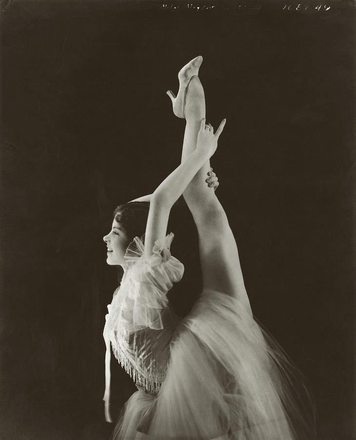 Mitzi Mayfair With Her Leg Raised Photograph by Edward Steichen
