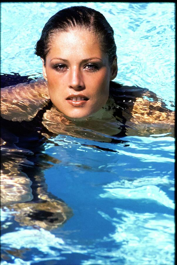 Model In A Swimming Pool Photograph by Arthur Elgort