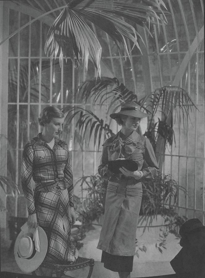 Models Standing By Palm Trees Photograph by George Hoyningen-Huene