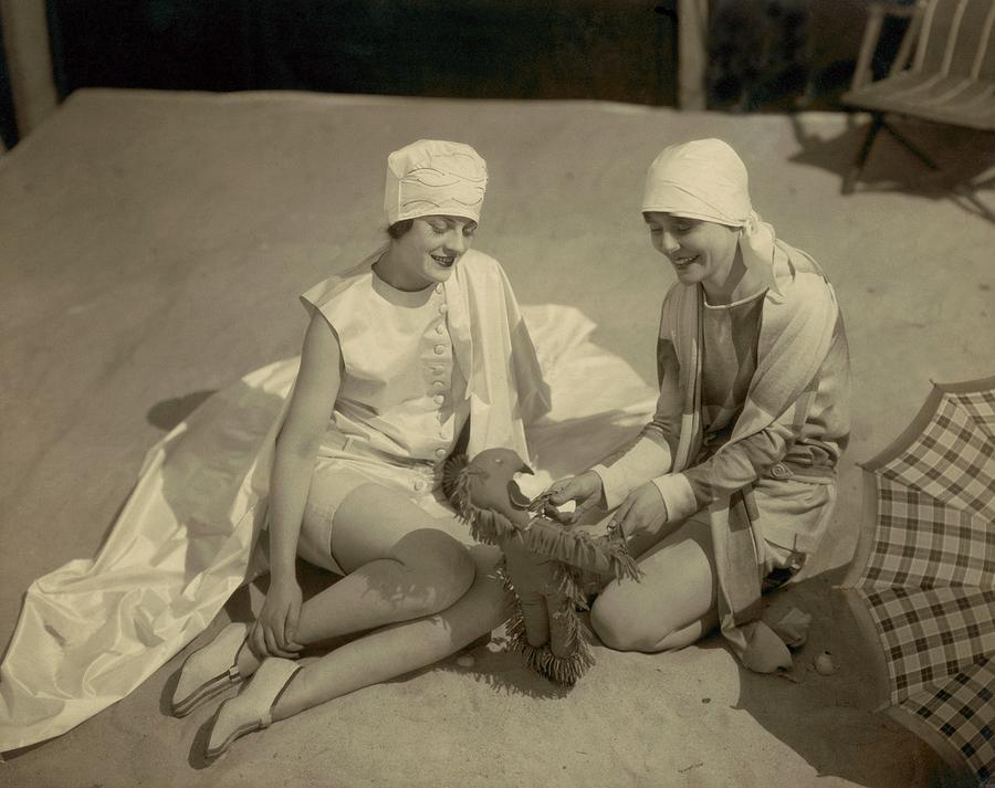 Models Wearing Bathing Suits Photograph by Edward Steichen