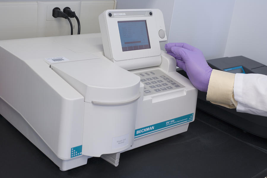 Modular Uvvisible Spectrophotometer Photograph by Science Stock ...